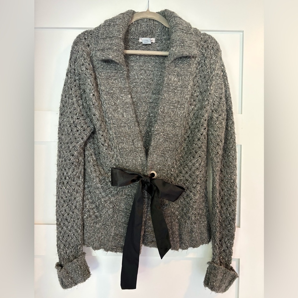 Mac N Jac super cute grey sweater with ribbon tie XL